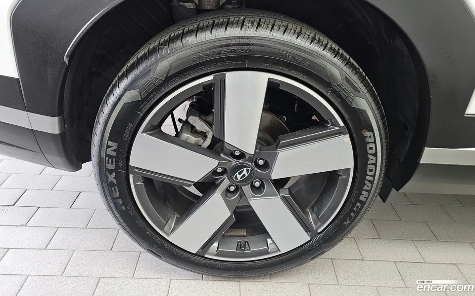 Hyundai SantaFe 2.5T 4WD 2024 — миниатюра 2