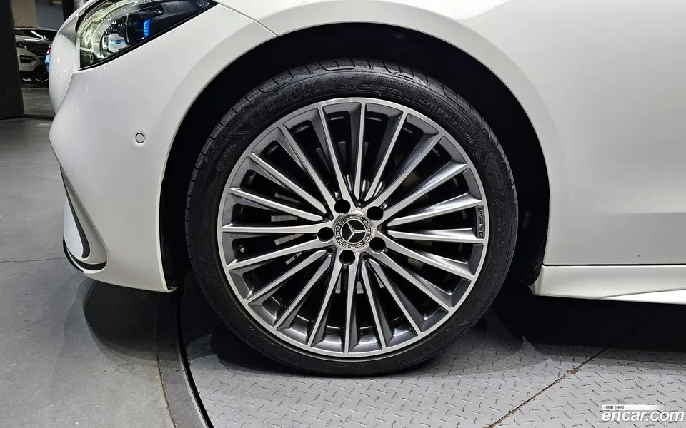 Mercedes-Benz C-Class C300 AMG Line 2022 — миниатюра 2