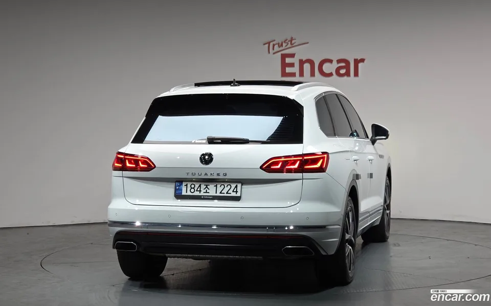Volkswagen Touareg 3.0 TDI 2023 — миниатюра 4