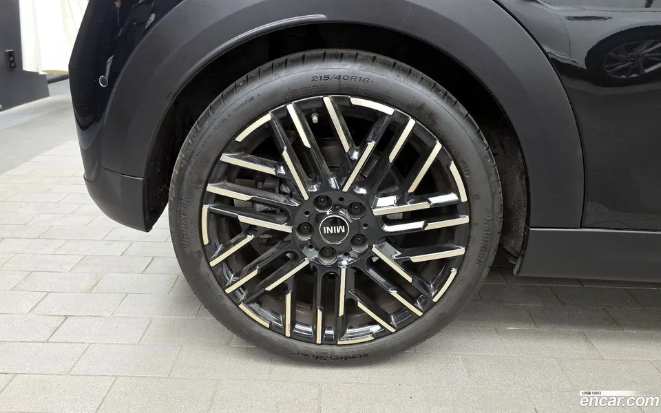 MINI Cooper S 2024 — миниатюра 5