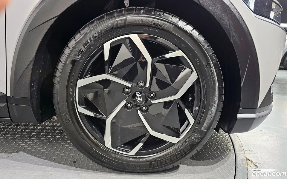 Hyundai Ioniq 5 2024 — миниатюра 2