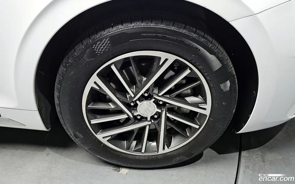 Hyundai Grandeur IG 3.0 LPi () 2022 — миниатюра 2