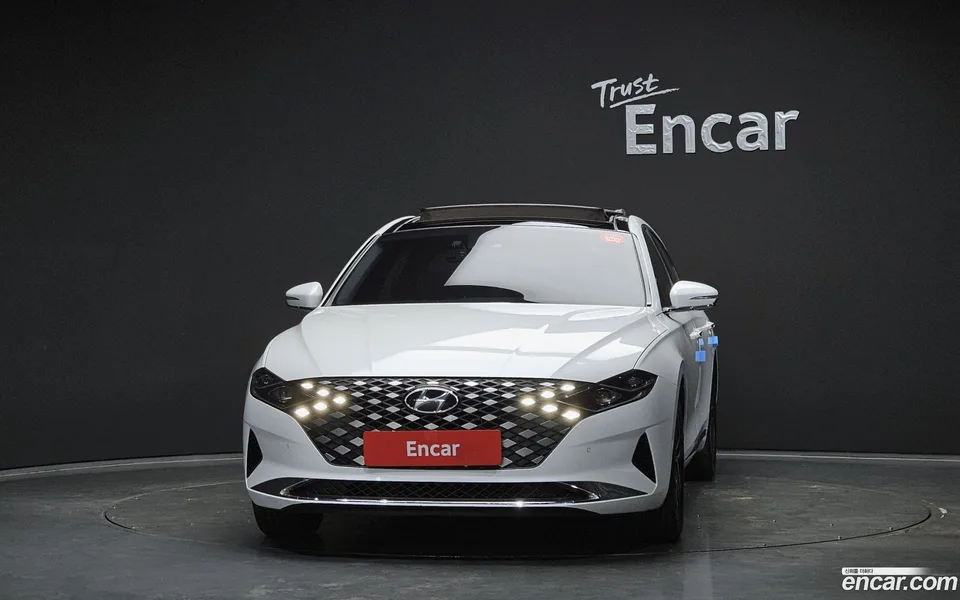 Hyundai Grandeur IG 3.0 LPi () 2022 — миниатюра 3