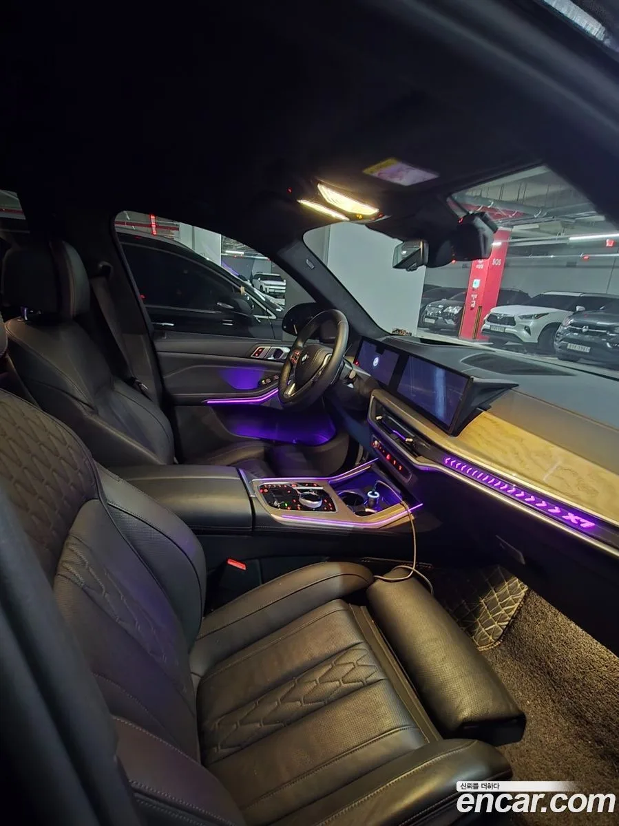 BMW X7 xDrive 40i 6 2023 — миниатюра 2
