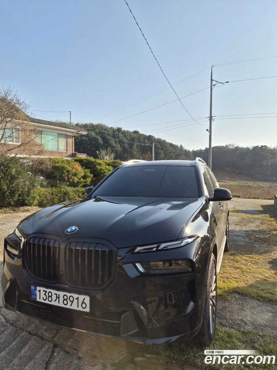 BMW X7 xDrive 40i 6 2023 — миниатюра 3