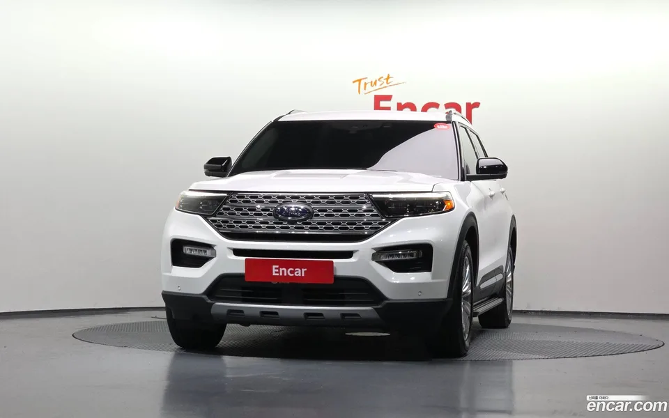 Ford Explorer 2.3 4WD 2023 — миниатюра 3