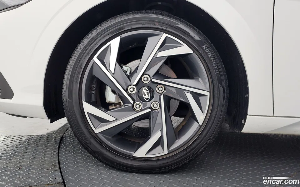 Hyundai Avante CN7 1.6 2023 — миниатюра 5