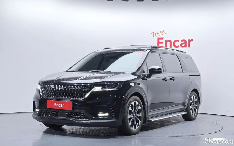 Kia Carnival 9 2022 — фото 1, купить с доставкой в Москву
