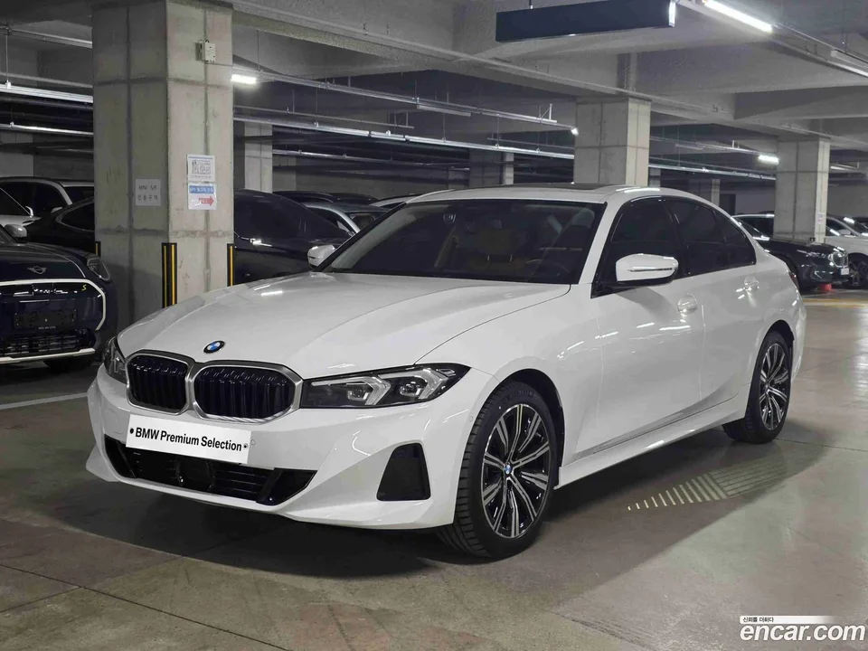 BMW 3 Series 320i 2025 — фото 1, купить с доставкой в Москву