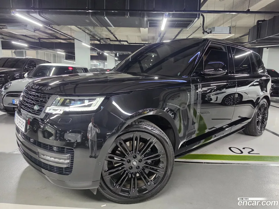 Land Rover Range Rover D350 AB LWB 2024 — фото 1, купить с доставкой в Москву