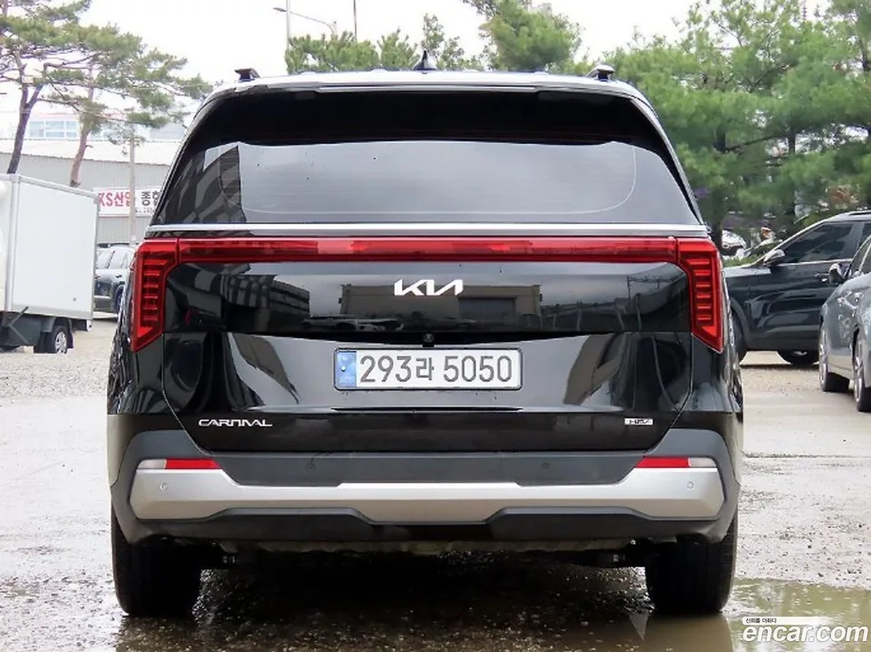 Kia Carnival HEV 9 2024 — миниатюра 4