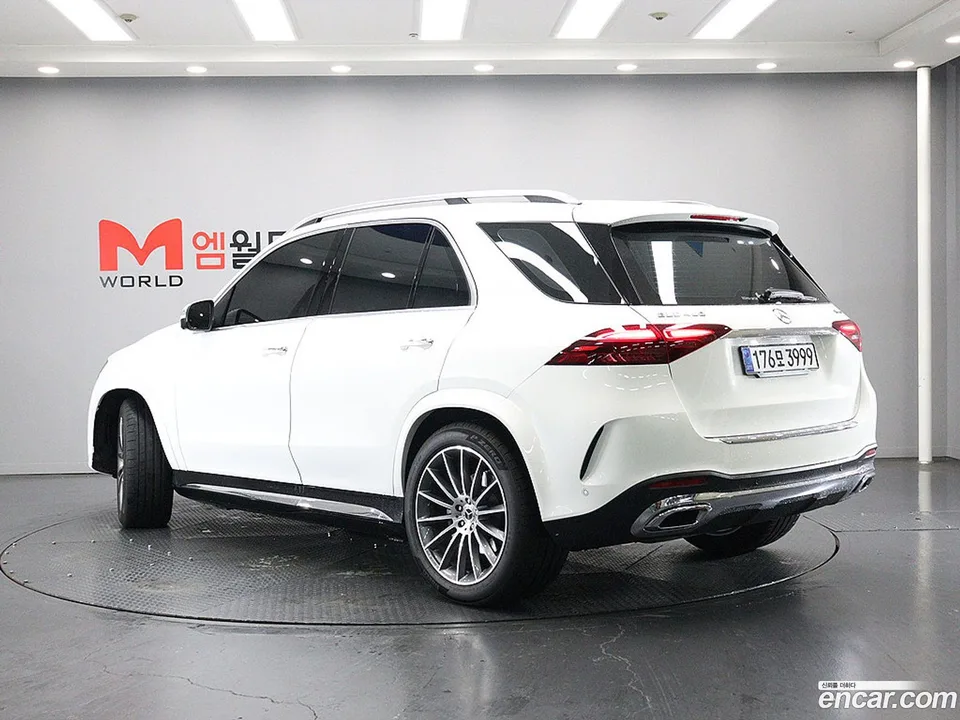 Mercedes-Benz GLE-Class GLE450 4MATIC 2025 — миниатюра 4