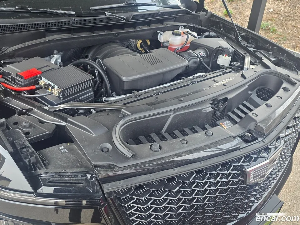 Cadillac Escalade 6.2 2025 — миниатюра 4