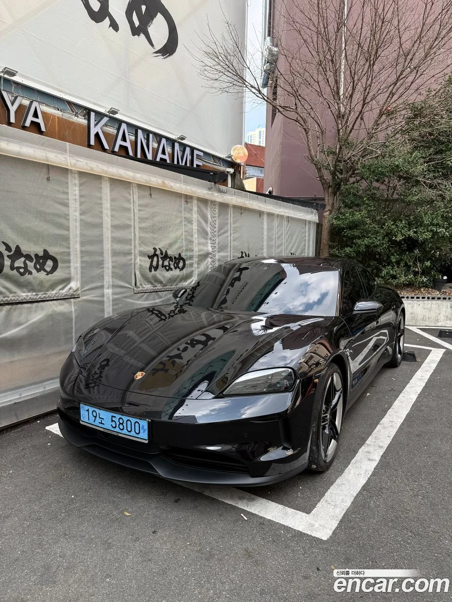 Porsche Taycan 4S 2025 — photo 1, buy with delivery to Moscow