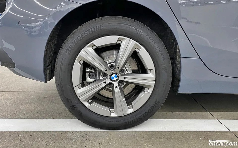 BMW 2 Series Active Tourer 218d 2025 — миниатюра 2