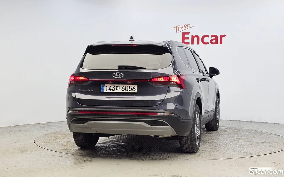Hyundai SantaFe 2.5T 2WD 2023 — миниатюра 4