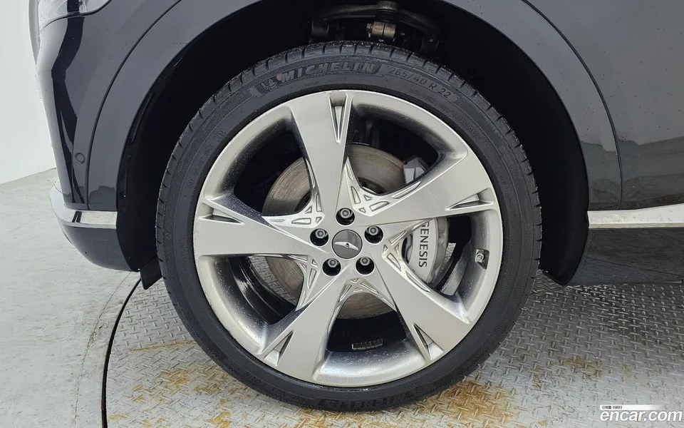 Genesis GV80 2.5T AWD 2023 — миниатюра 2