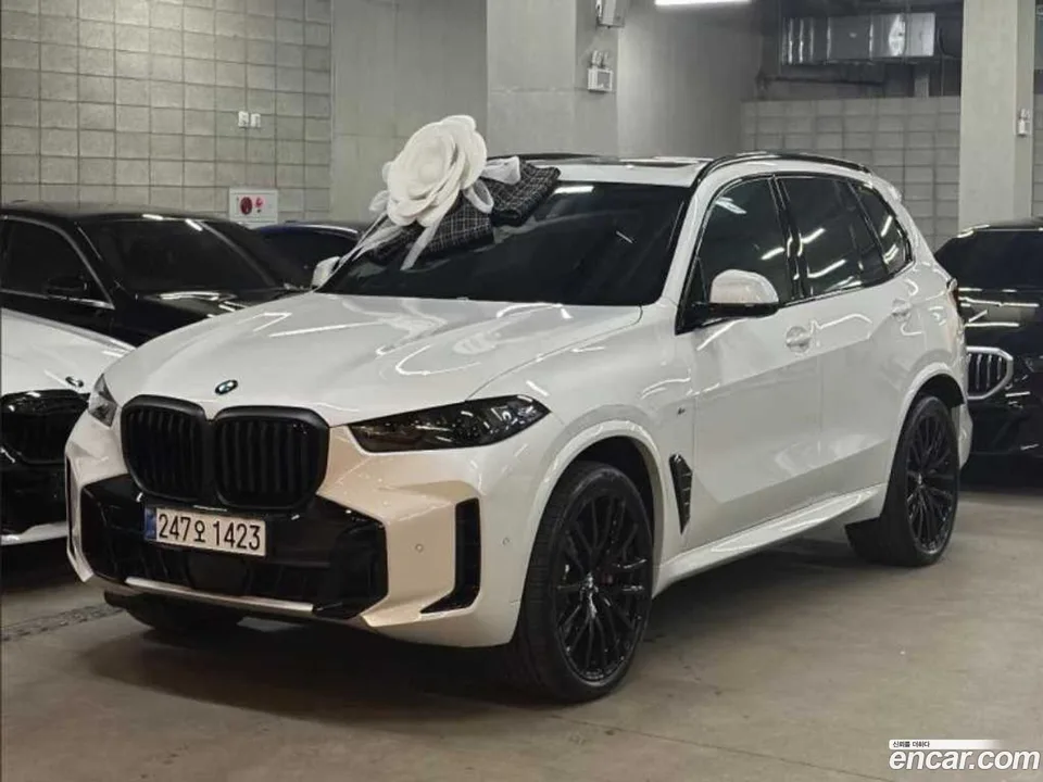 BMW X5 xDrive 40d M 2025 — фото 1, купить с доставкой в Москву