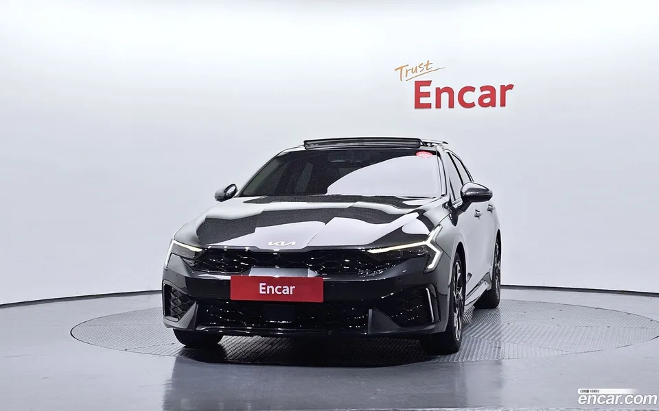 Kia K5 Hybrid 2023 — миниатюра 3
