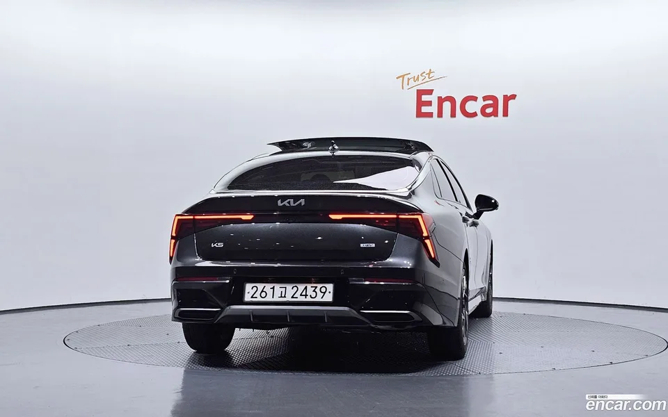 Kia K5 Hybrid 2023 — миниатюра 4