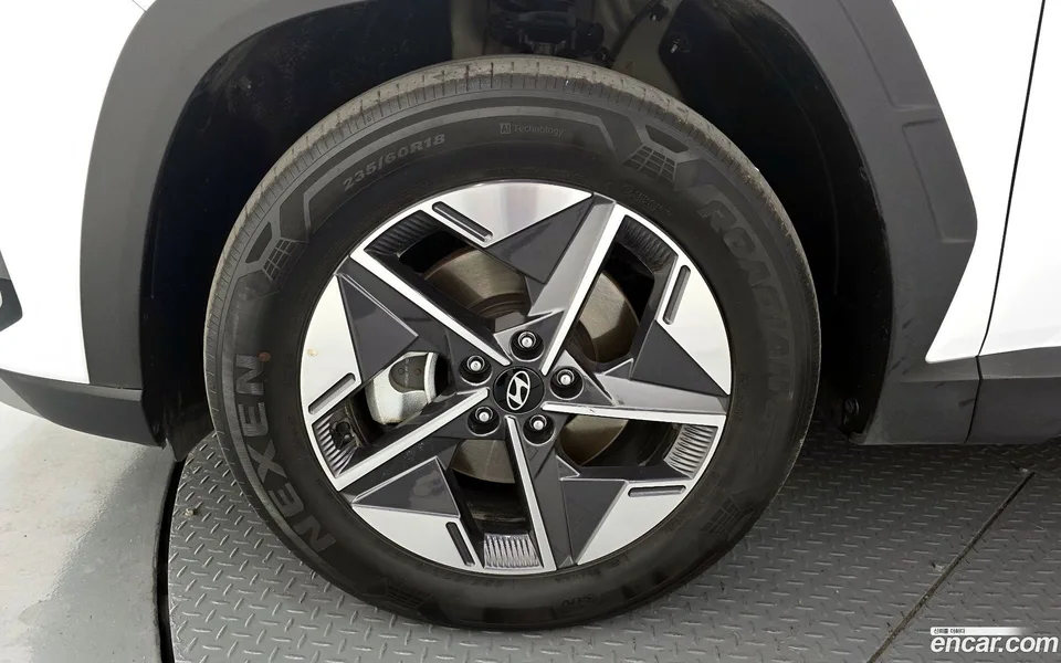 Hyundai Tucson NX4 1.6 2WD 2024 — миниатюра 2