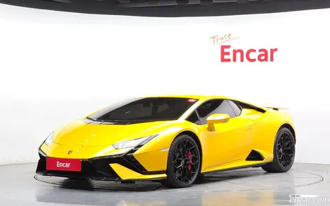 Lamborghini Huracan 2024 buy in Moscow