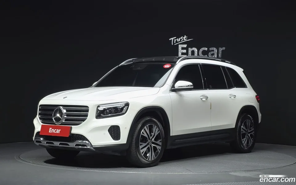 Mercedes-Benz GLB-Class GLB200 d 2024 — фото 1, купить с доставкой в Москву