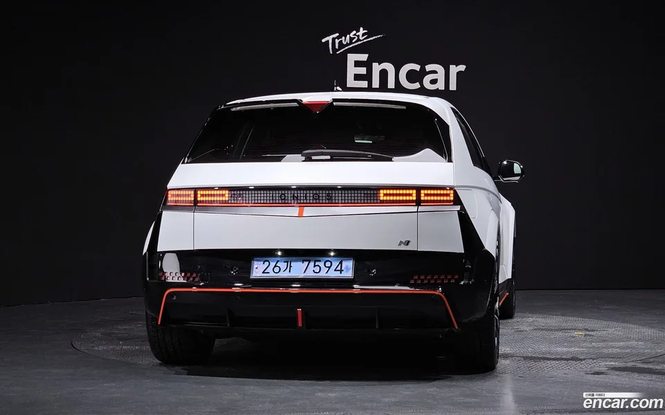 Hyundai Ioniq 5 N 2025 — миниатюра 4