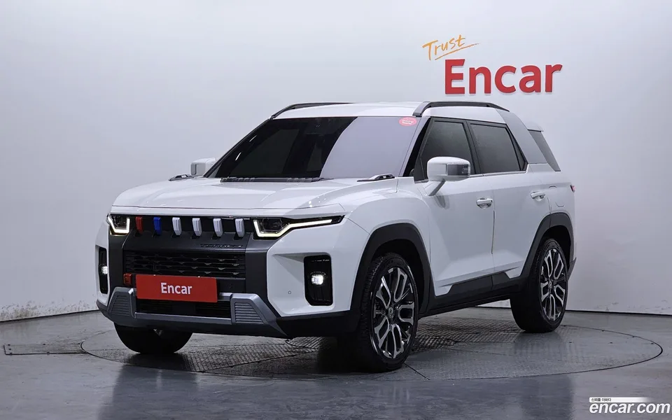 KG Mobility Torres 1.5 2WD 2023 — фото 1, купить с доставкой в Москву