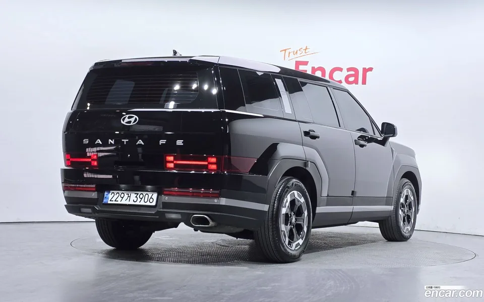 Hyundai SantaFe 2.5T 2WD 2024 — миниатюра 2