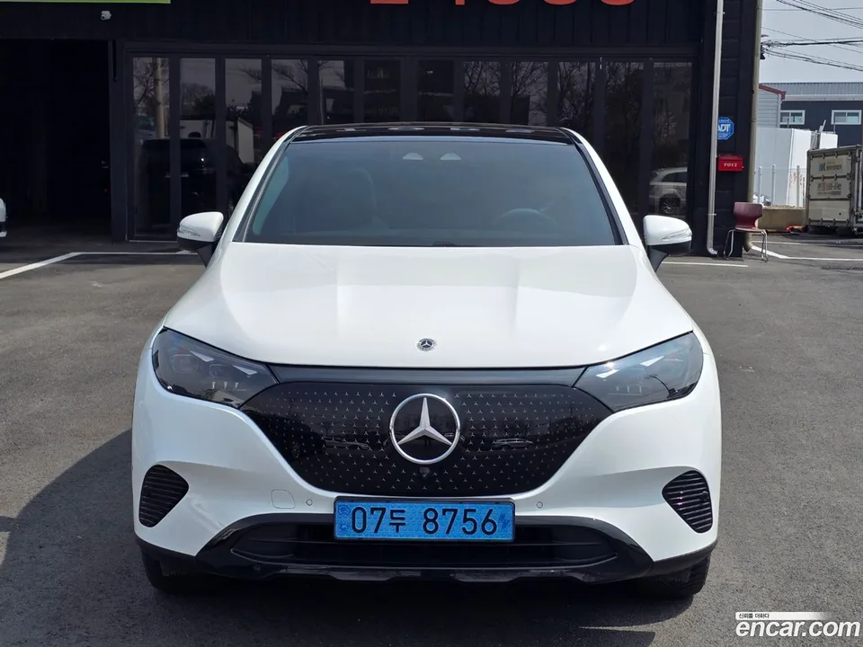 Mercedes-Benz EQE SUV EQE350 4MATIC 2024 — фото 1, купить с доставкой в Москву