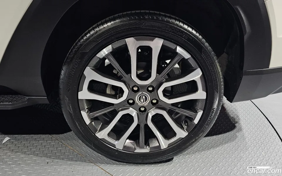 KG Mobility Torres 1.5 2WD 2022 — миниатюра 2