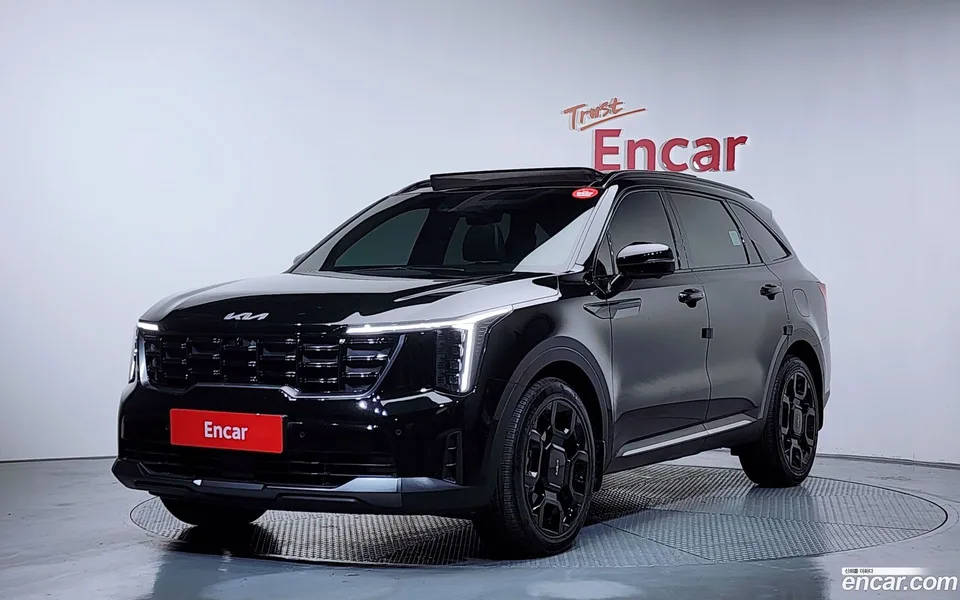 Kia Sorento 2.5T 4WD 2023 — фото 1, купить с доставкой в Москву