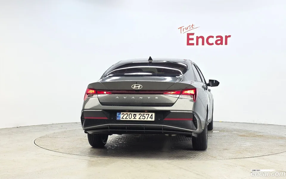 Hyundai Avante CN7 1.6 2023 — миниатюра 4