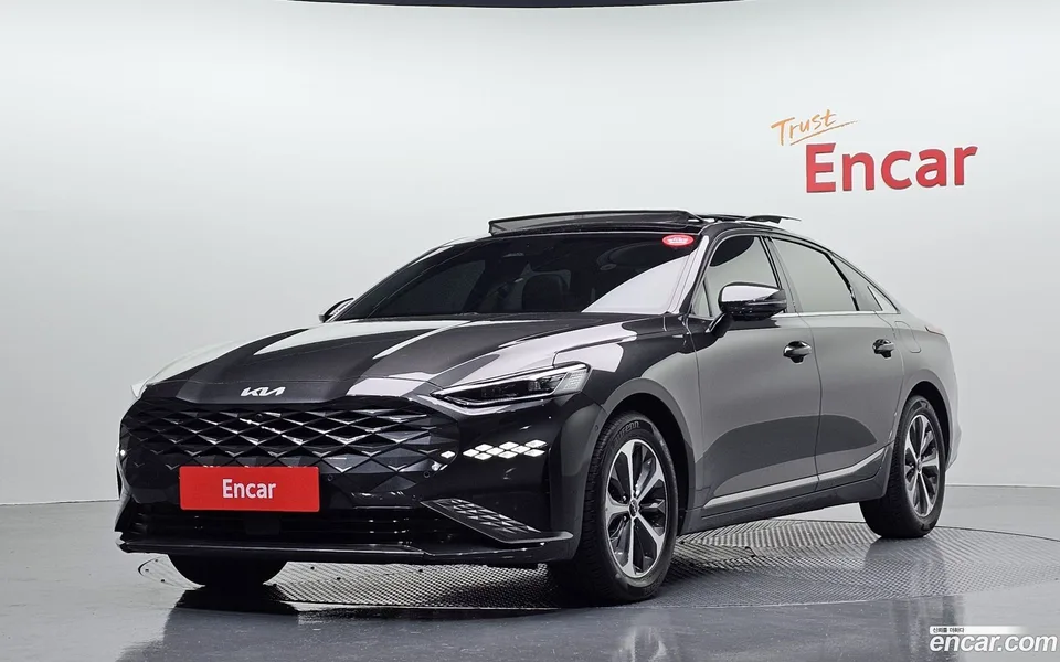 Kia K8 Hybrid 2023 — фото 1, купить с доставкой в Москву