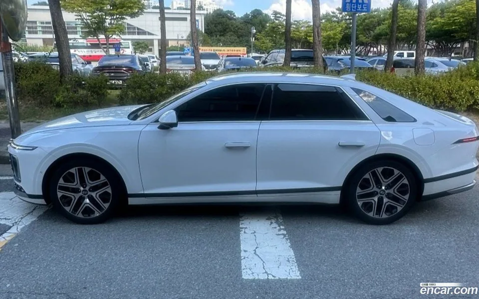 Hyundai Grandeur Hybrid 2025 — миниатюра 4