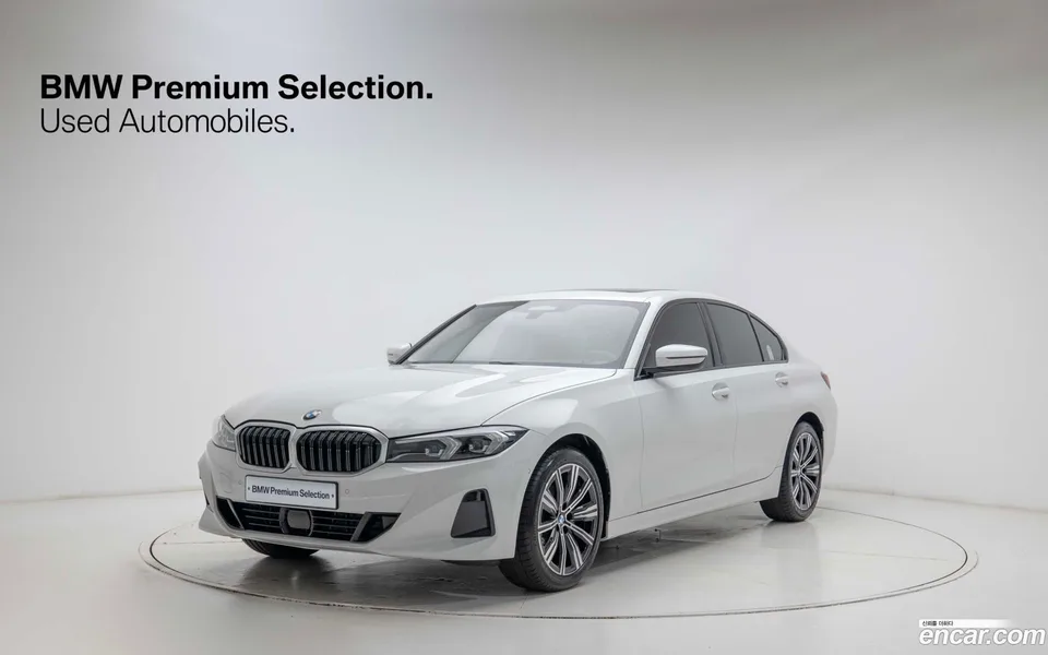 BMW 3 Series 320i 2025 — фото 1, купить с доставкой в Москву