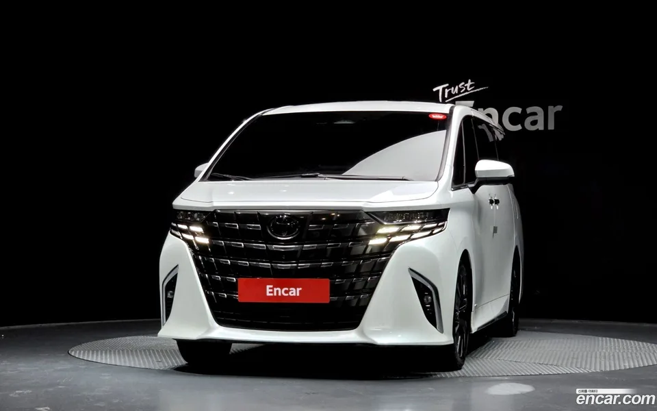Toyota Alphard 2.5 HEV AWD 2024 — миниатюра 3
