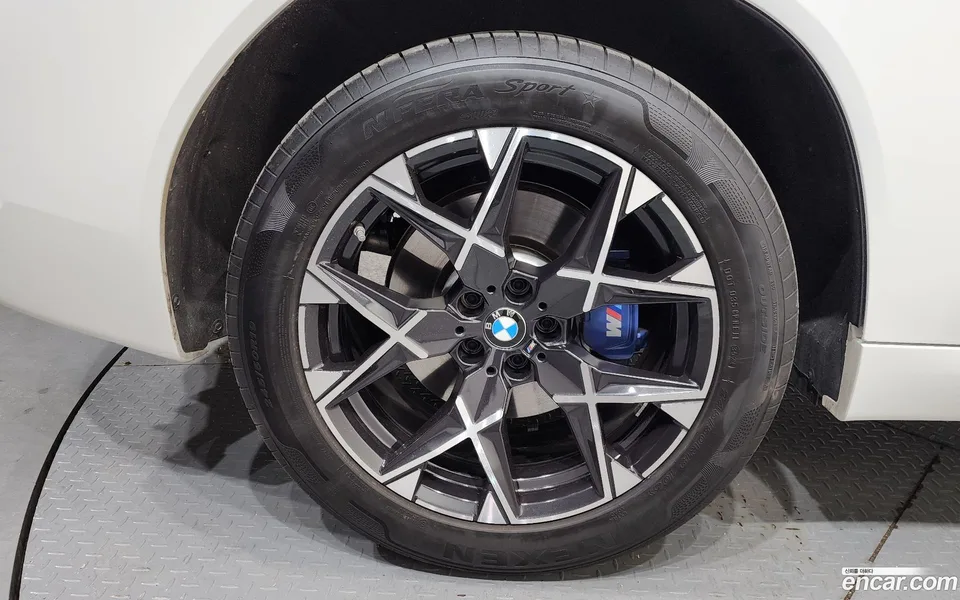 BMW X3 xDrive 20 M 2025 — миниатюра 2
