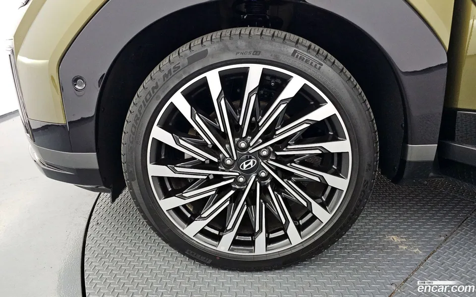 Hyundai SantaFe 2.5T 2WD 2023 — миниатюра 5