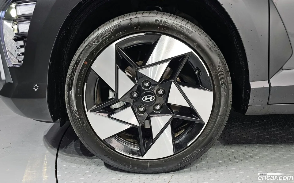 Hyundai Kona 1.6 2WD 2024 — миниатюра 2