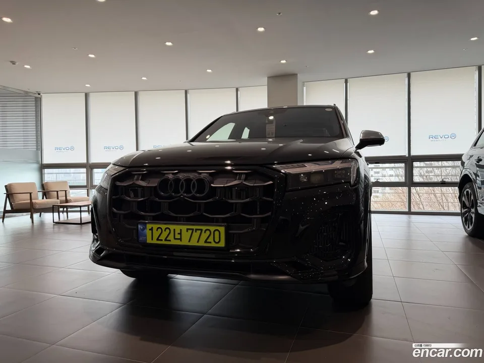 Audi SQ7 (4M) 4.0 TFSI 2026 — миниатюра 3