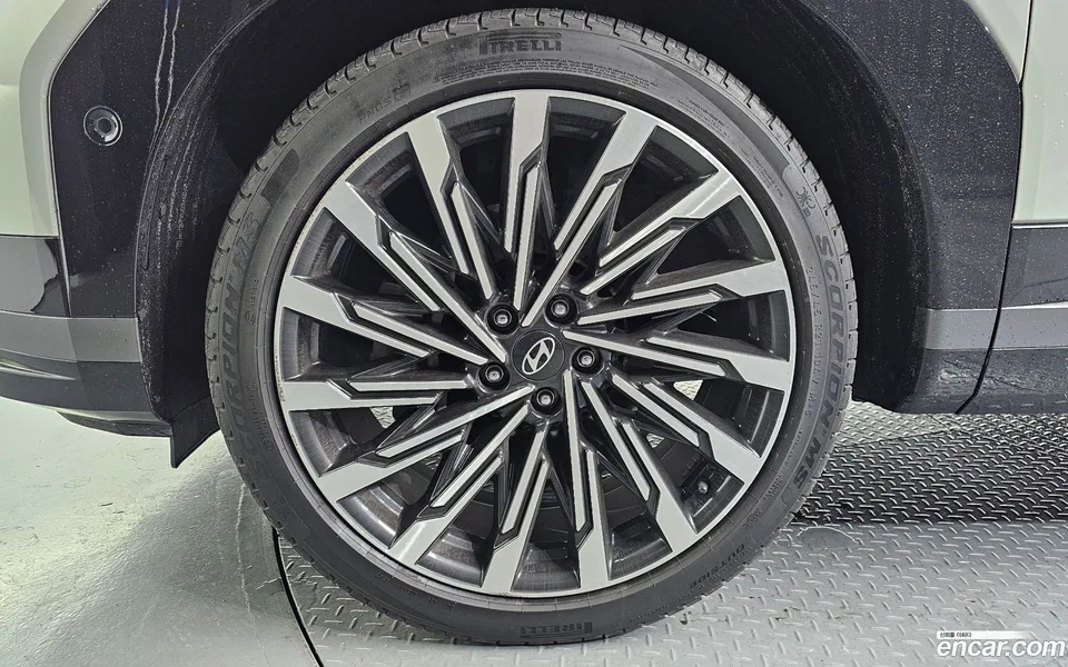 Hyundai SantaFe 2.5T 2WD 2023 — миниатюра 5