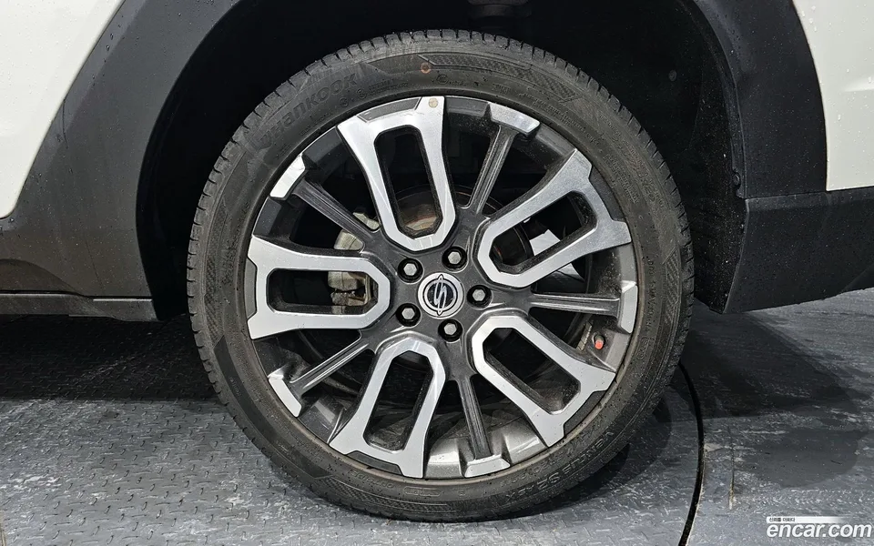 KG Mobility Torres 1.5 2WD 2022 — миниатюра 5