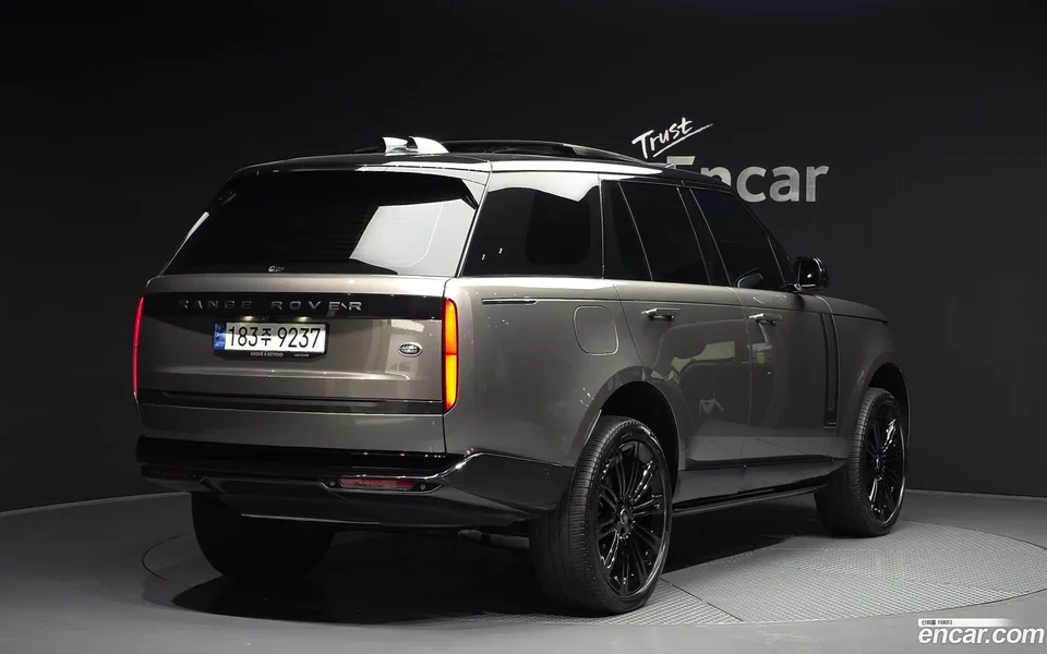 Land Rover Range Rover D350 AB 2023 — миниатюра 2