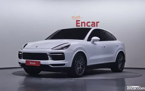 Porsche Cayenne 2023 buy in Moscow