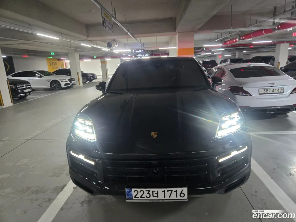 Porsche Cayenne 3.0 S E- 2025 — миниатюра 3