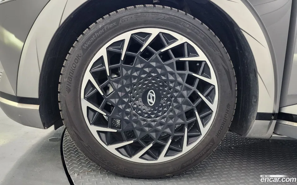 Hyundai Ioniq 5 2022 — миниатюра 2