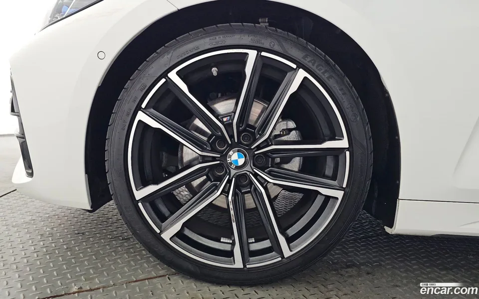 BMW 4 Series 420i M 2024 — миниатюра 2