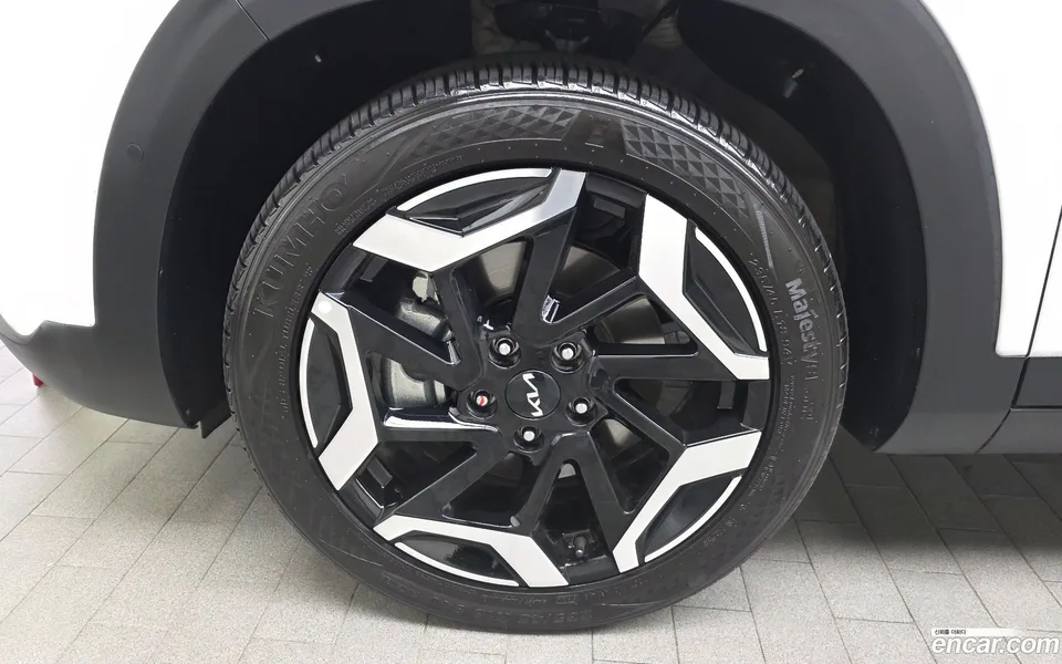 Kia Seltos 1.6 2WD 2025 — миниатюра 2
